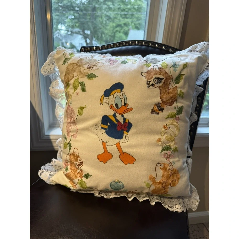 Vintage Donald‎ Duck Handmade Animal Stitches Pillow With Lace Trim 1988 15